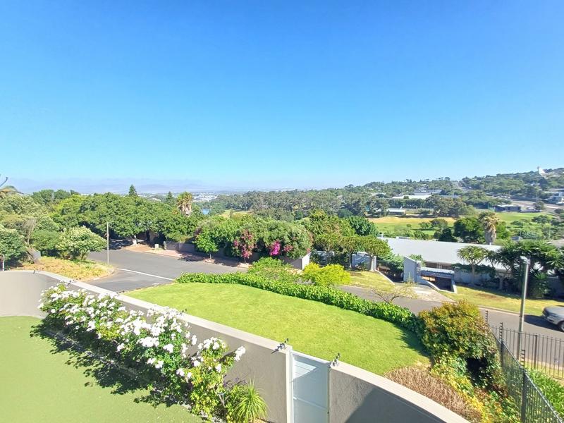 5 Bedroom Property for Sale in Welgemoed Western Cape